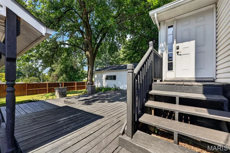 2103 W Randolph Street, St Charles, MO 63301 — listing photo 48 of 54