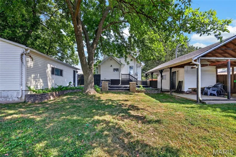 2103 W Randolph Street, St Charles, MO 63301 — listing photo 50 of 54