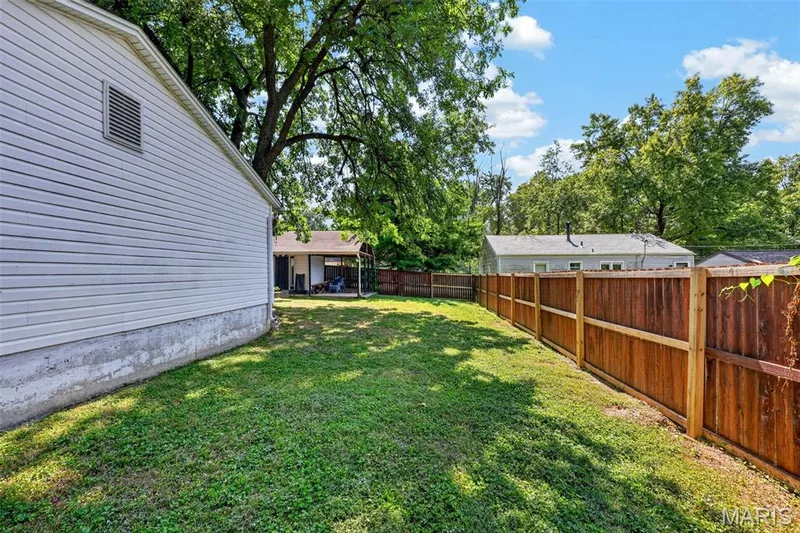 2103 W Randolph Street, St Charles, MO 63301 — listing photo 52 of 54