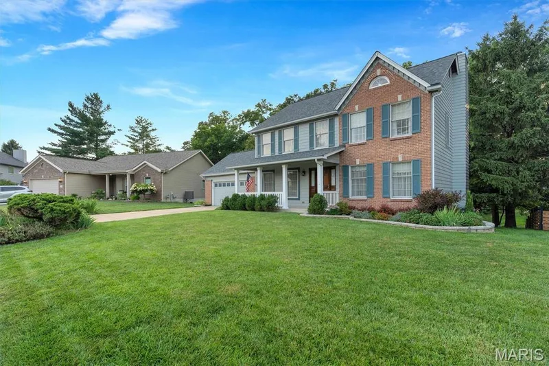 69 Madeira Court, St Charles, MO 63304 — listing photo 2 of 30