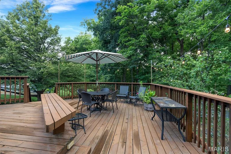 69 Madeira Court, St Charles, MO 63304 — listing photo 3 of 30