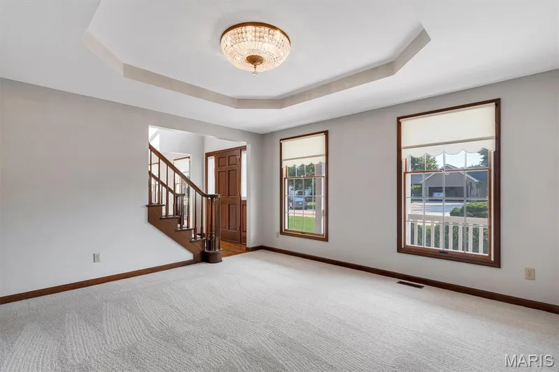 69 Madeira Court, St Charles, MO 63304 — listing photo 9 of 30