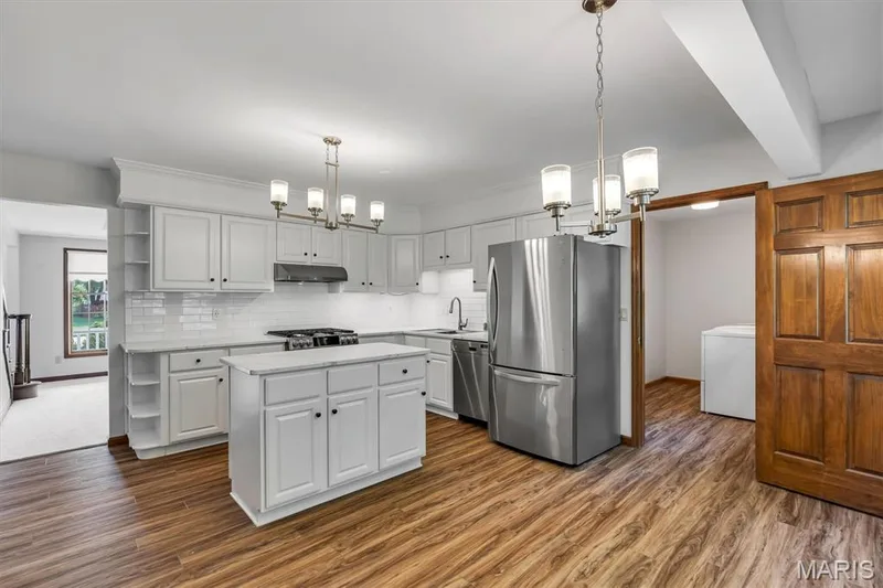 69 Madeira Court, St Charles, MO 63304 — listing photo 14 of 30