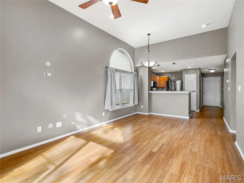 836 Wayland Drive, O'Fallon, MO 63366 — listing photo 13 of 40