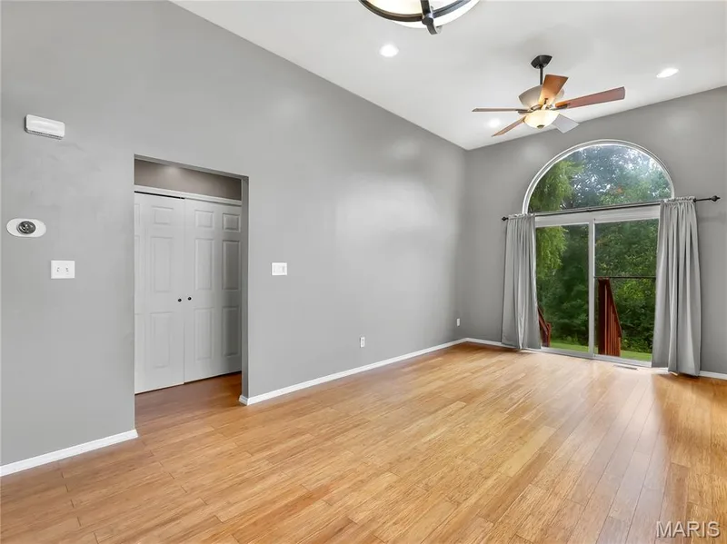 836 Wayland Drive, O'Fallon, MO 63366 — listing photo 15 of 40