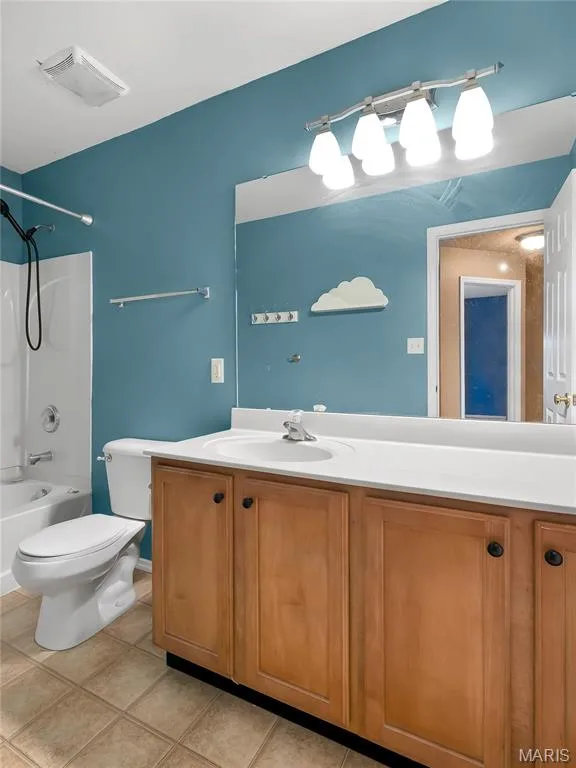 836 Wayland Drive, O'Fallon, MO 63366 — listing photo 29 of 40