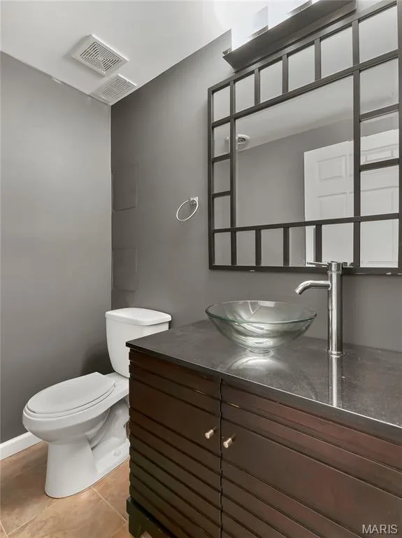 836 Wayland Drive, O'Fallon, MO 63366 — listing photo 32 of 40