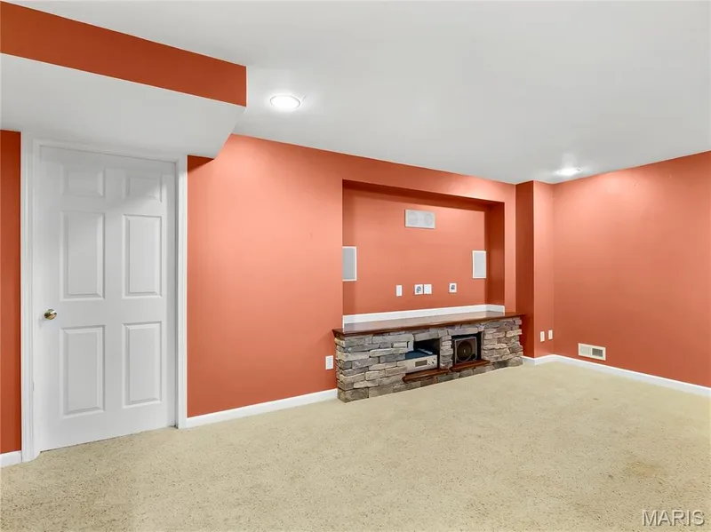 836 Wayland Drive, O'Fallon, MO 63366 — listing photo 34 of 40