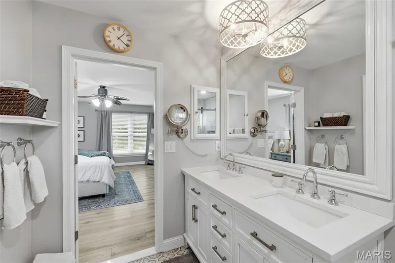 2156 Courtleigh Lane, Chesterfield, MO 63017 — listing photo 28 of 54