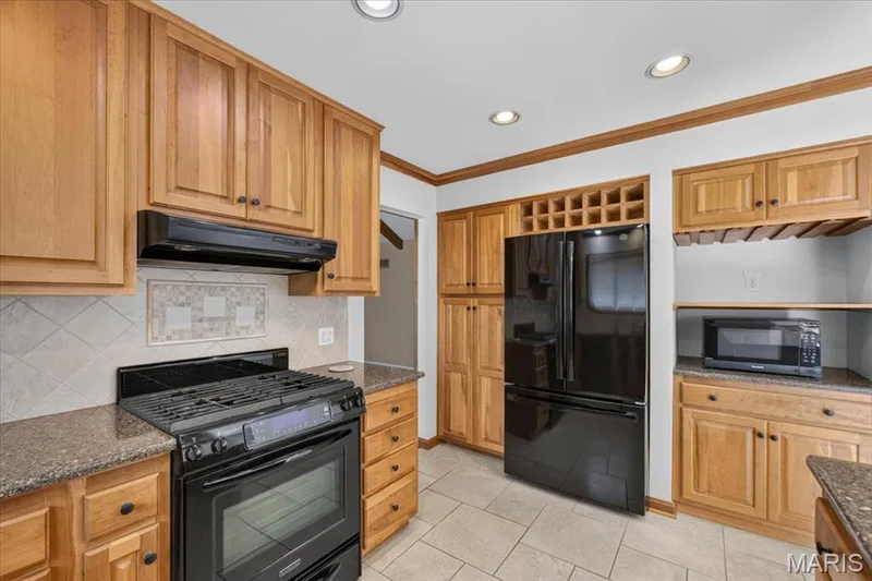 1632 Lochcrest Drive, Chesterfield, MO 63017 — listing photo 15 of 50