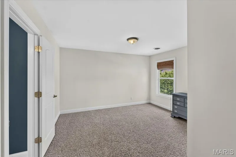Bedroom 3. — 31 Pinewood Court, Dardenne Prairie, MO 63368