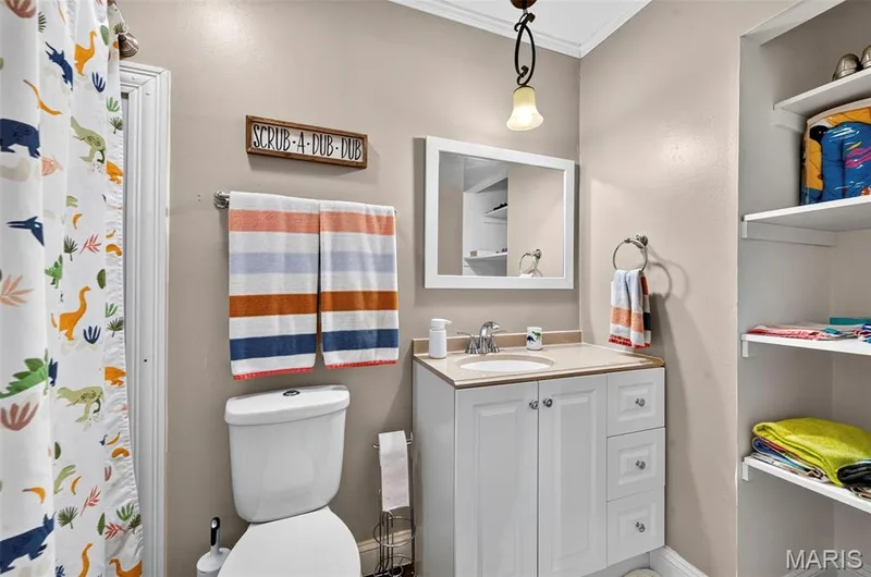 20 Sandalwood Court, St Charles, MO 63304 — listing photo 25 of 35