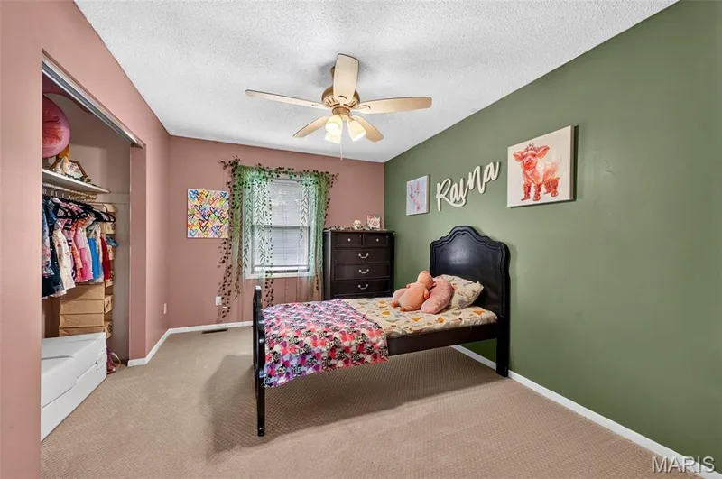 20 Sandalwood Court, St Charles, MO 63304 — listing photo 22 of 35