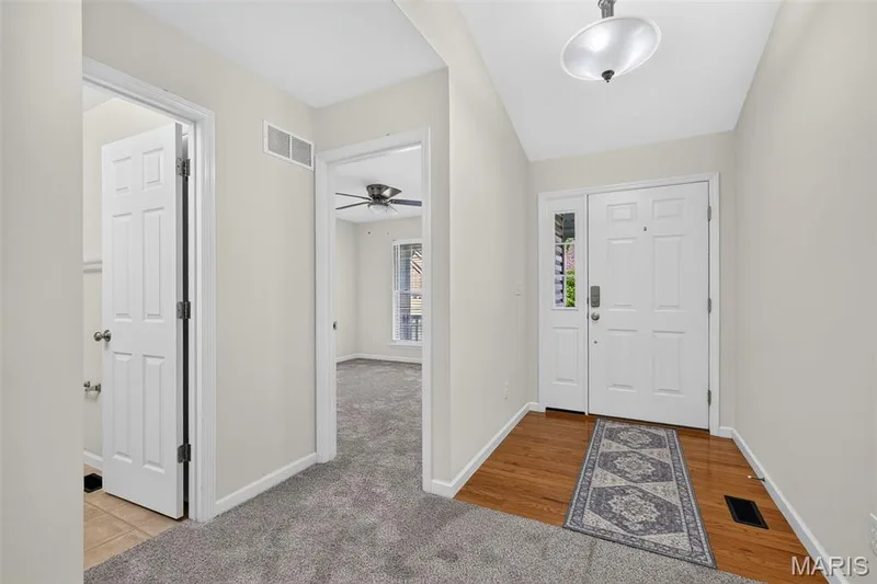 415 Newport Drive, St Peters, MO 63376 — listing photo 6 of 44