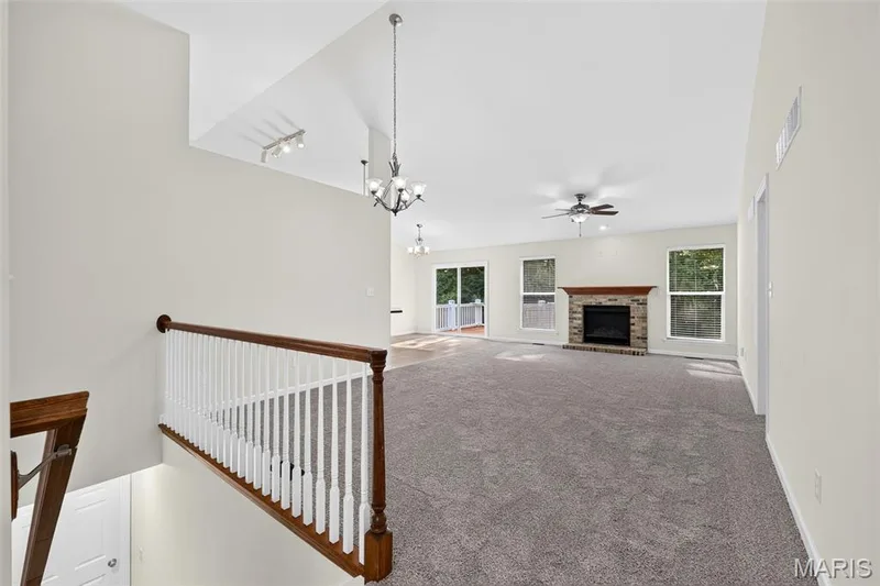 415 Newport Drive, St Peters, MO 63376 — listing photo 7 of 44