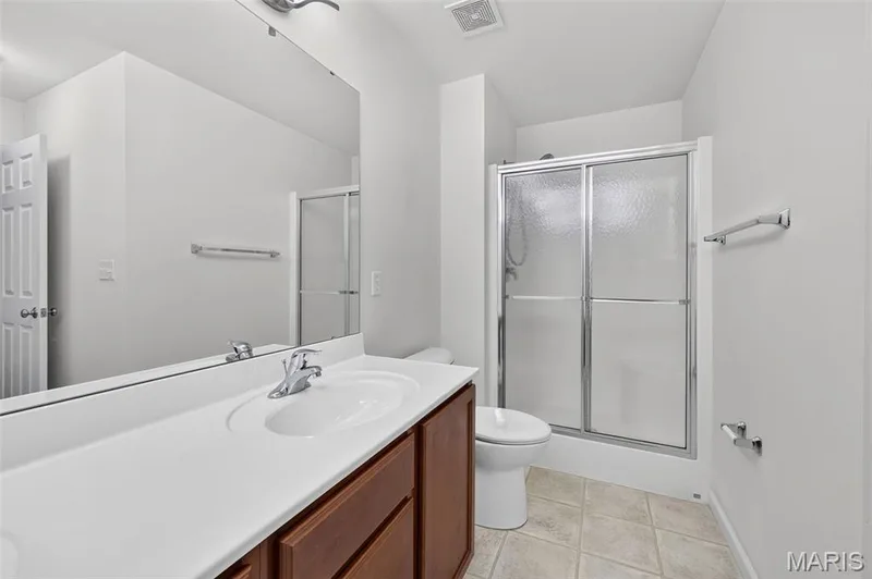 415 Newport Drive, St Peters, MO 63376 — listing photo 29 of 44