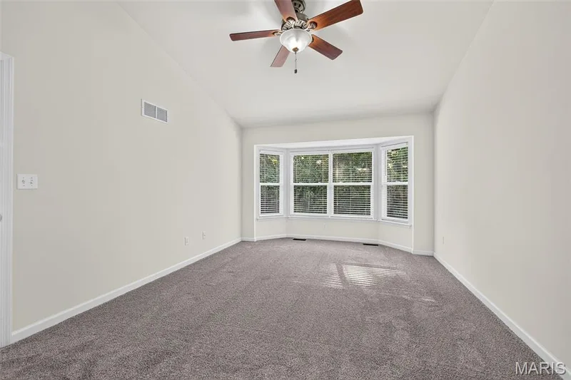 415 Newport Drive, St Peters, MO 63376 — listing photo 30 of 44
