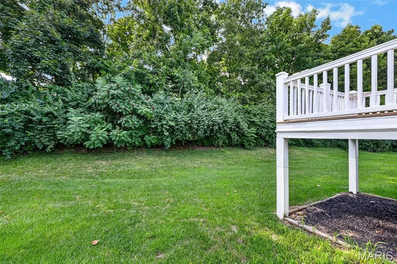 415 Newport Drive, St Peters, MO 63376 — listing photo 33 of 44