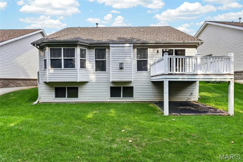 415 Newport Drive, St Peters, MO 63376 — listing photo 38 of 44