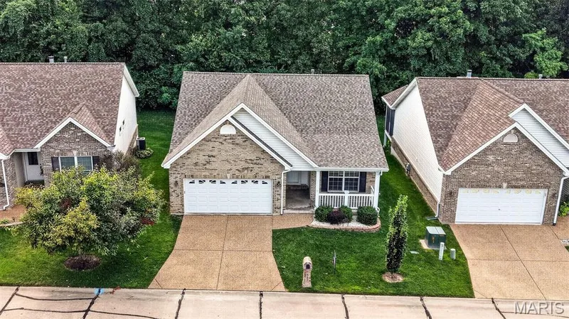 415 Newport Drive, St Peters, MO 63376 — listing photo 41 of 44