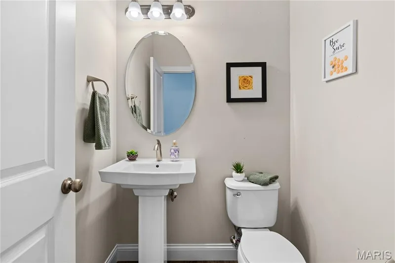 Guest half bath. — 1316 Silver Fern Drive, Lake St. Louis, MO 63367