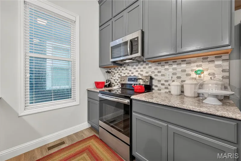The Window in the Kitchen offers FRESH AIR & NATURAL LIGHT! — 6170 Suntan Drive, St Charles, MO 63301