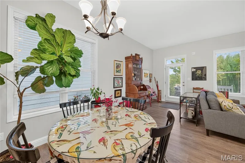 LOTS of space to move around & Enjoy and ENTERTAIN! — 6170 Suntan Drive, St Charles, MO 63301