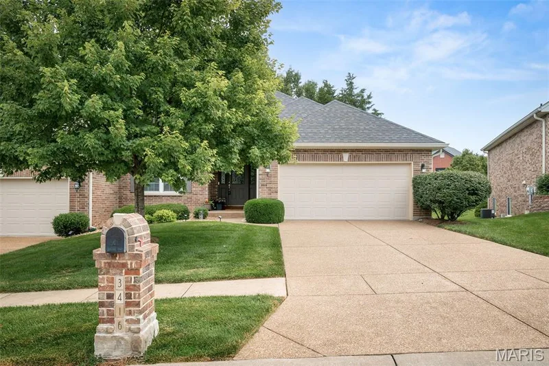 Pretty landscaping and brick mailbox. — 3416 Sun Bear Court #830C, Wentzville, MO 63385