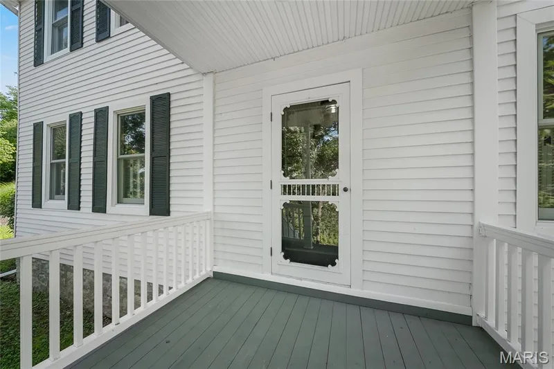 1415 Highway F, Defiance, MO 63341 — listing photo 6 of 96