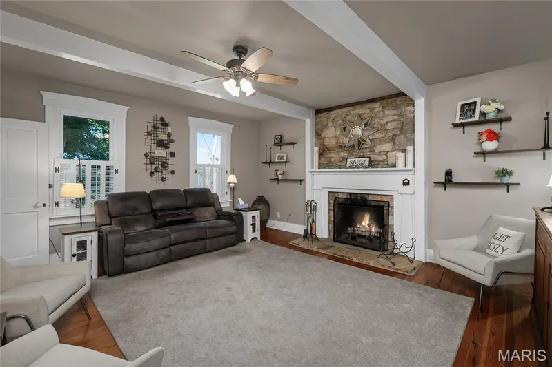 1415 Highway F, Defiance, MO 63341 — listing photo 11 of 96