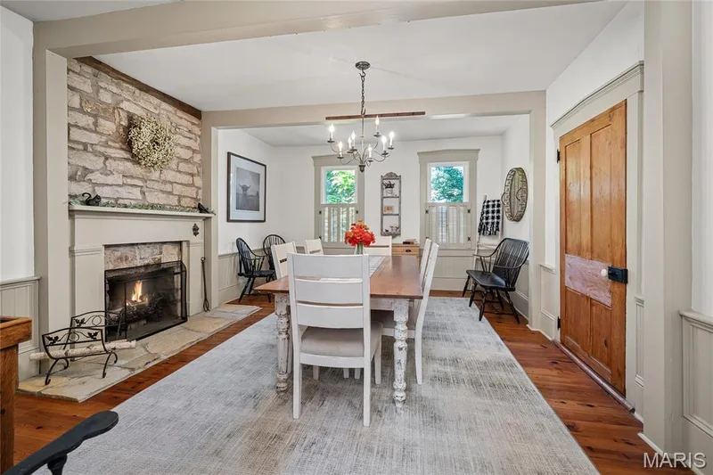 1415 Highway F, Defiance, MO 63341 — listing photo 23 of 96