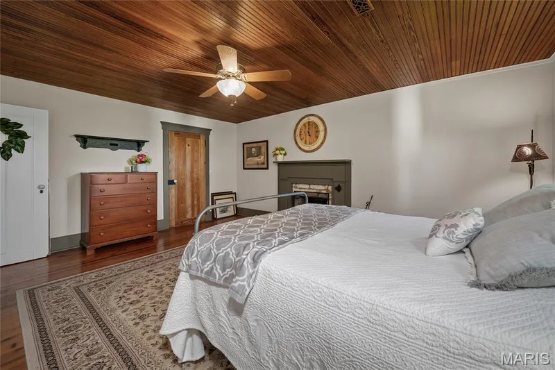 1415 Highway F, Defiance, MO 63341 — listing photo 34 of 96