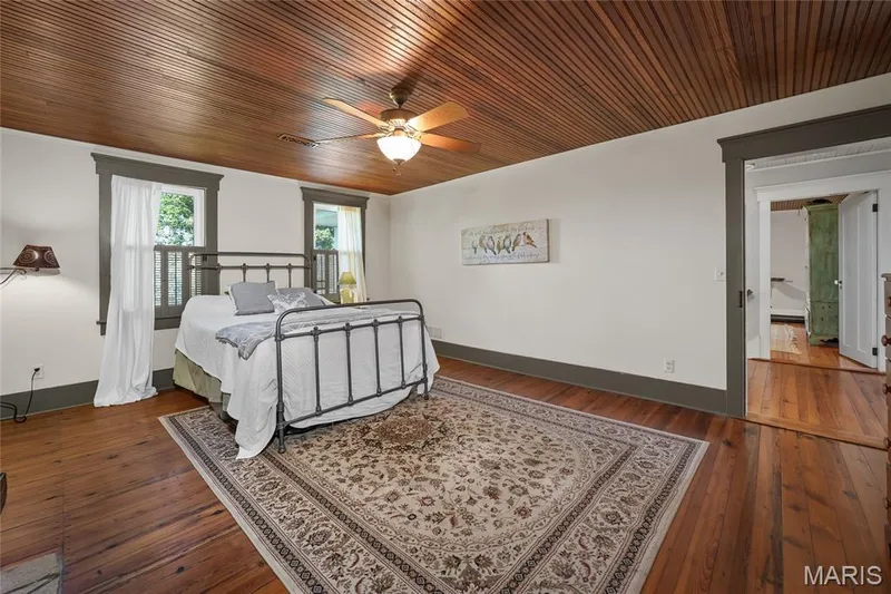 1415 Highway F, Defiance, MO 63341 — listing photo 35 of 96