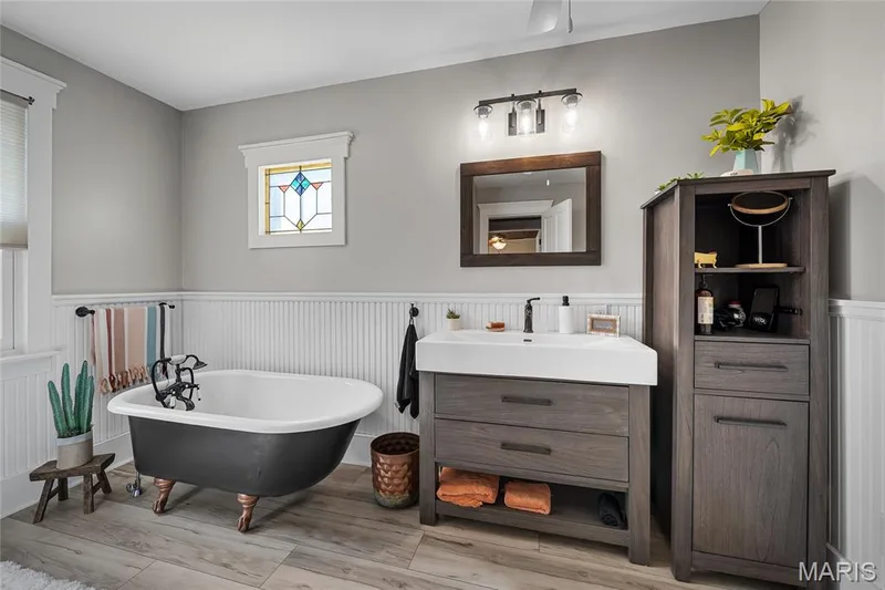 1415 Highway F, Defiance, MO 63341 — listing photo 36 of 96