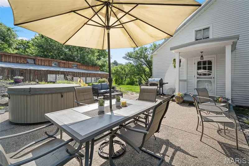 1415 Highway F, Defiance, MO 63341 — listing photo 51 of 96