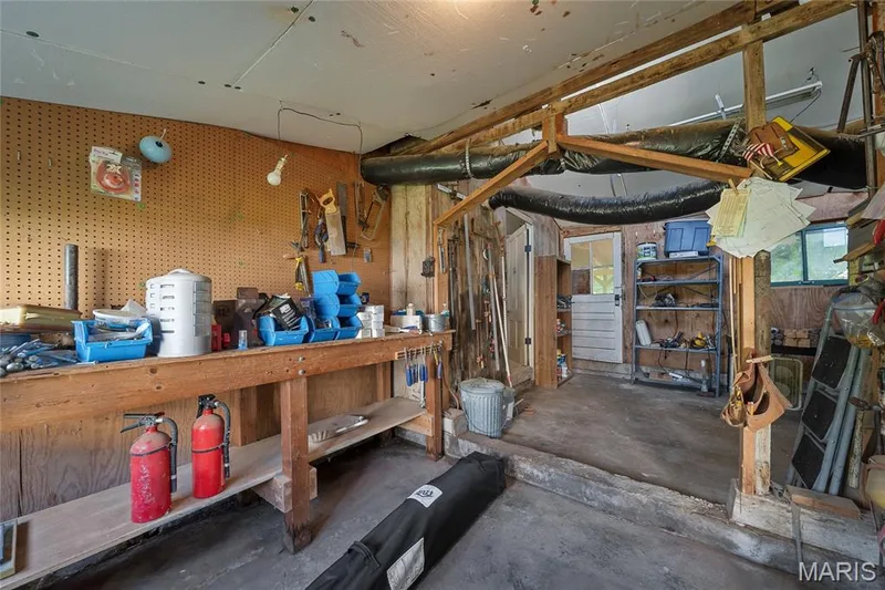 1415 Highway F, Defiance, MO 63341 — listing photo 57 of 96