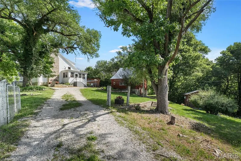 1415 Highway F, Defiance, MO 63341 — listing photo 67 of 96