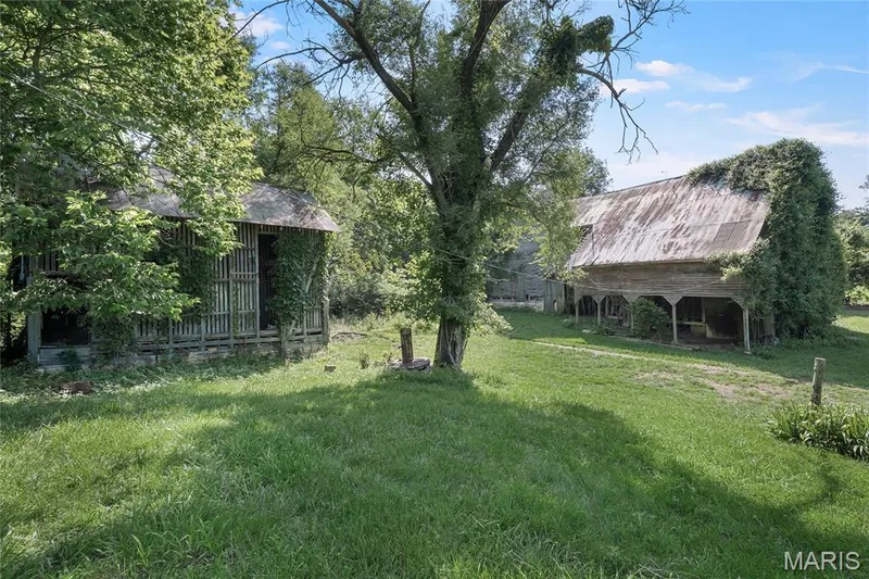 1415 Highway F, Defiance, MO 63341 — listing photo 72 of 96