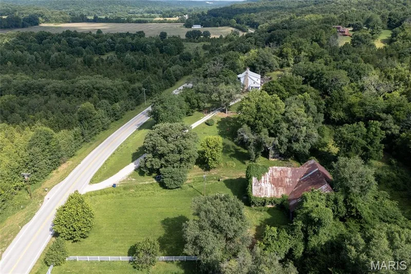 1415 Highway F, Defiance, MO 63341 — listing photo 82 of 96
