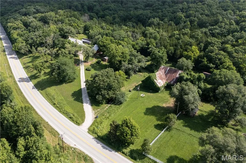 1415 Highway F, Defiance, MO 63341 — listing photo 83 of 96