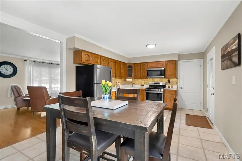120 Country Life Drive, O'Fallon, MO 63366 — listing photo 15 of 29