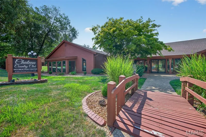 2074 Duclair Parkway, St Charles, MO 63304 — listing photo 51 of 53
