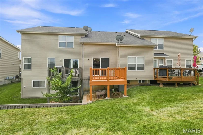 53 Country Village Court, O'Fallon, MO 63367 — listing photo 20 of 28