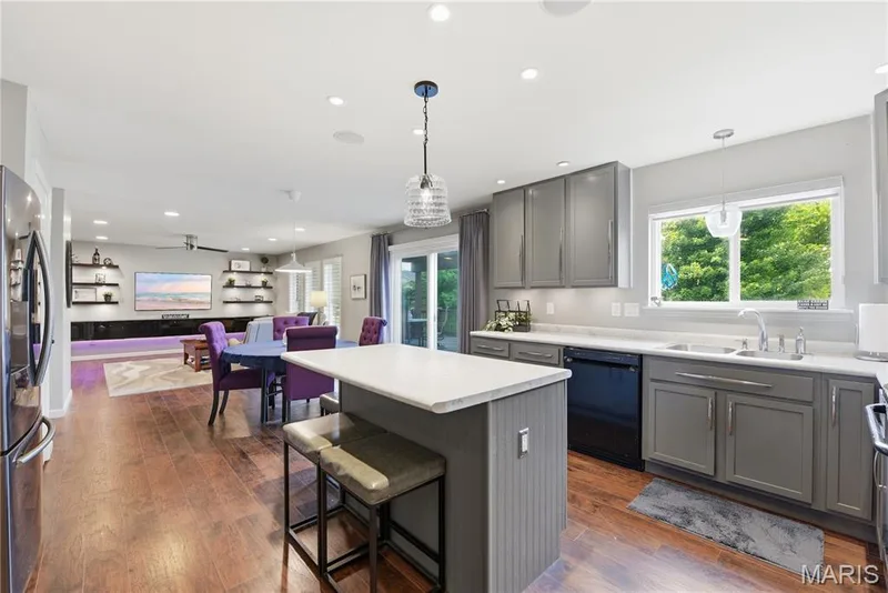 Open-concept layout — 539 Sunshine Brook Drive, Wentzville, MO 63385
