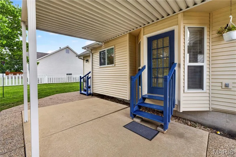 Covered Patio — 215 Waterford Crossing Drive, Dardenne Prairie, MO 63368