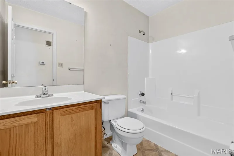 7 Cornwallis Court, O'Fallon, MO 63368 — listing photo 12 of 51