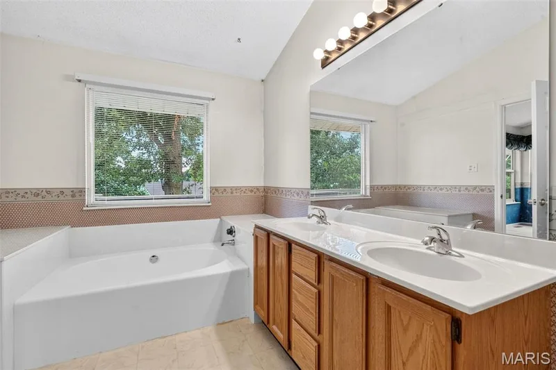 7 Cornwallis Court, O'Fallon, MO 63368 — listing photo 23 of 51
