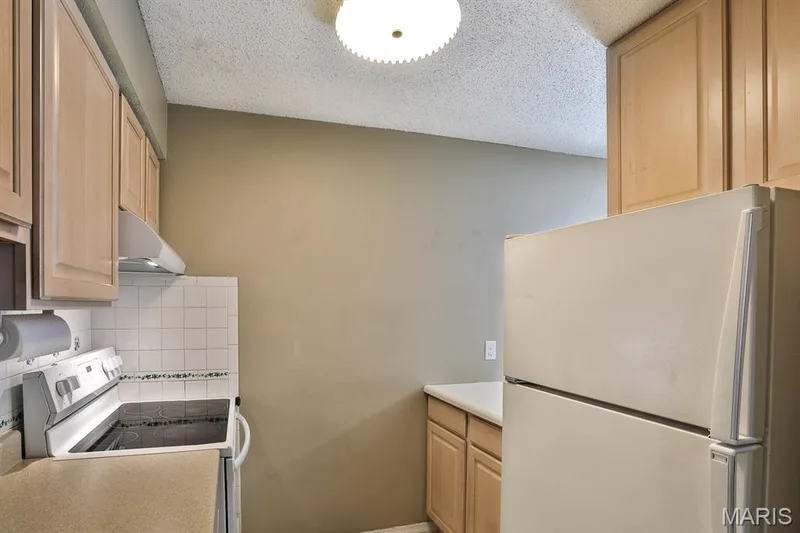 139 Condor Court #139, St Charles, MO 63303 — listing photo 11 of 36
