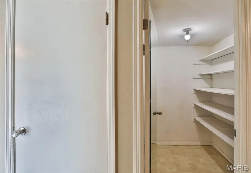 139 Condor Court #139, St Charles, MO 63303 — listing photo 12 of 36