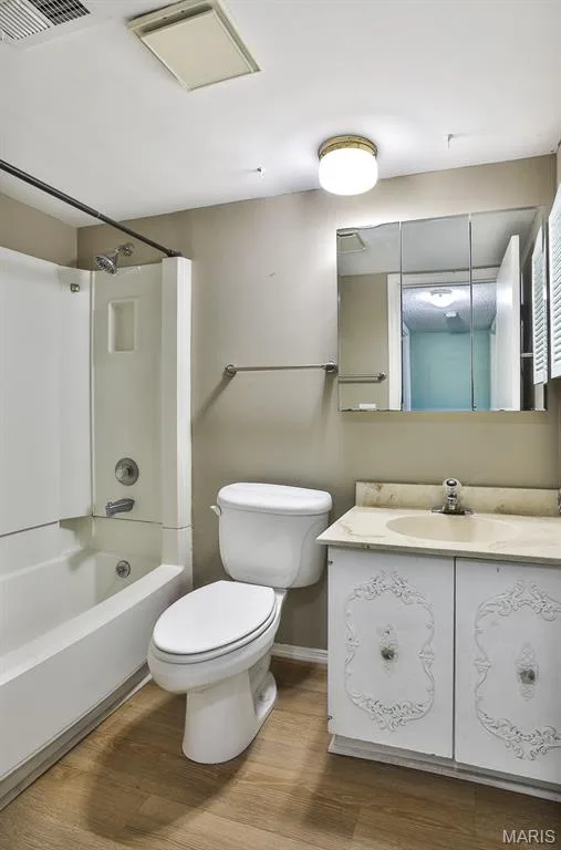 139 Condor Court #139, St Charles, MO 63303 — listing photo 22 of 36